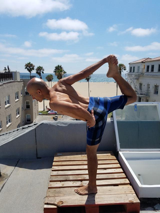 Reza Kaabi Yoga
